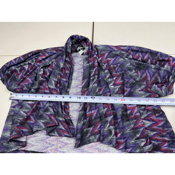 Mixxology LA Women XL Purple Chevron Short Sleeve Drape Cropped Cardigan Shrug - Picture 3 of 6